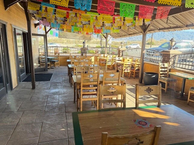 More Photos Of 1964 W Foothill Blvd, Upland Restaurant For Lease