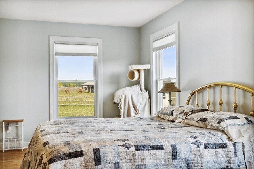 More Photos Of 1200 Cross River Dr, Riverhead Horse Stables For Sale