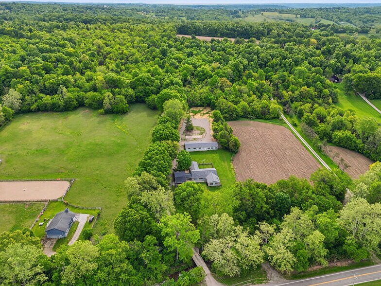 More Photos Of 2996 Millville Shandon Rd, Hamilton Specialty For Sale