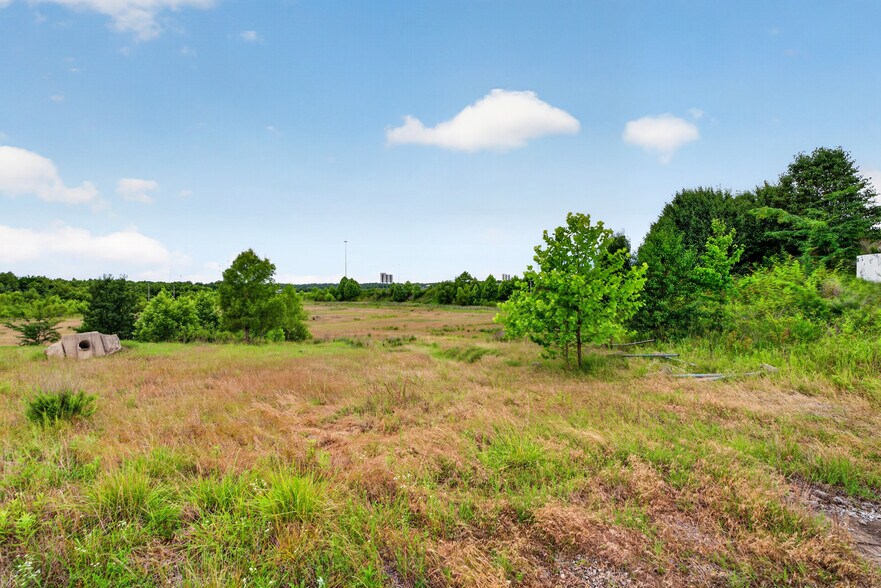 More Photos Of 957 Truck Plaza Ln, Calvert City Land For Sale