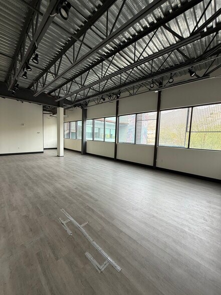 More Photos Of 110 Montecillo Blvd, El Paso Loft Creative Space For Lease