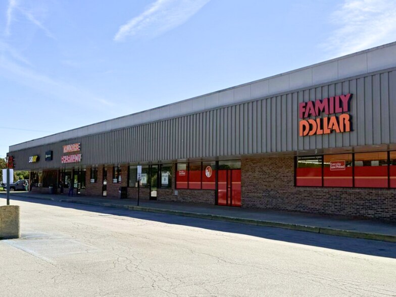 More Photos Of 904-1008 Lafayette Ave, Bay, Bay City Storefront For Lease