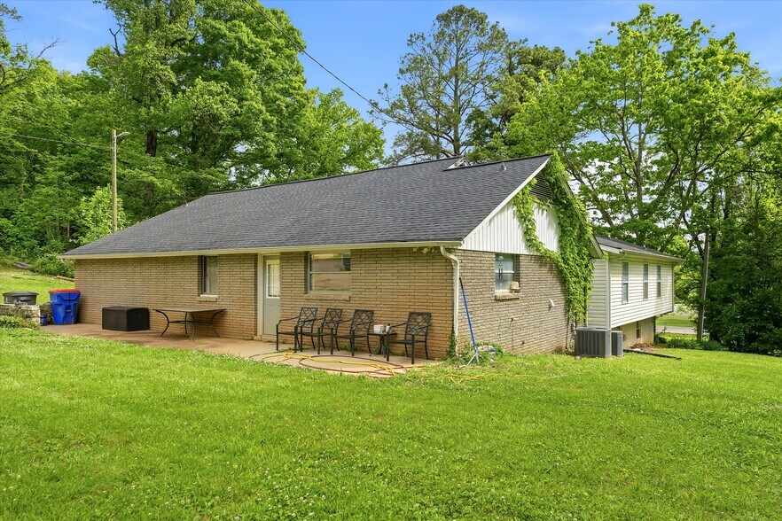 More Photos Of 601 N Chilhowee Dr, Knoxville Multifamily For Sale