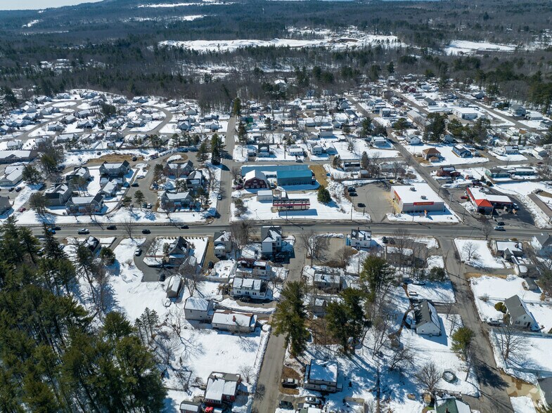 More Photos Of 1115 Main St, Sanford Service Station For Sale