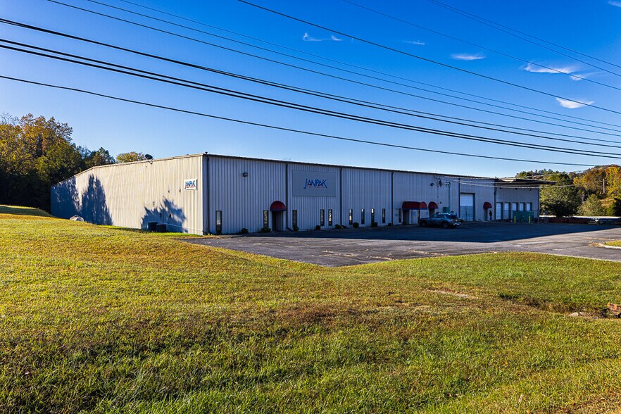 Primary Photo Of 101 Industrial Dr, Bristol Industrial For Sale
