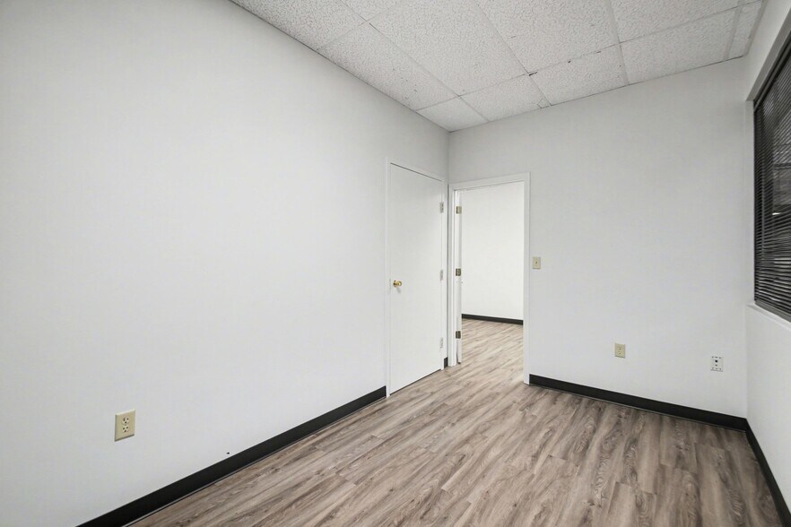More Photos Of 4414 Lafayette Blvd, Fredericksburg Loft Creative Space For Lease