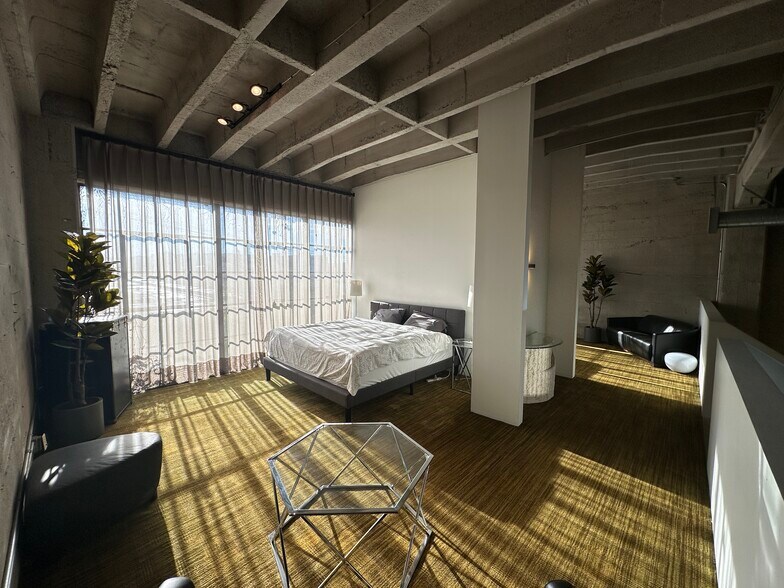 More Photos Of 30 Sheridan St, San Francisco Office For Sale