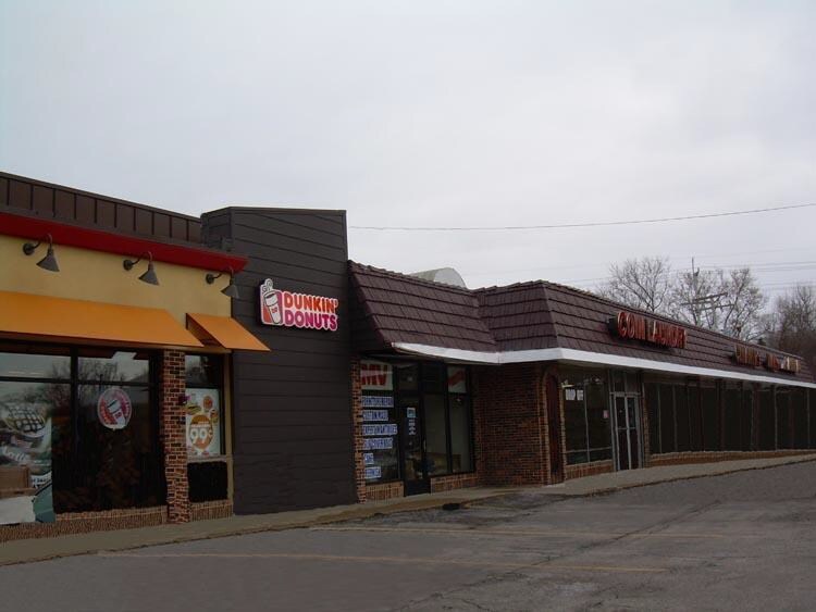 More Photos Of 1163-1179 Park Ave, Libertyville General Retail For Lease