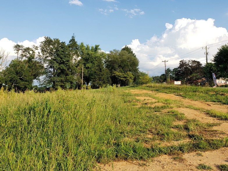 Primary Photo Of 4165 Haywood Rd, Mills River Land For Lease