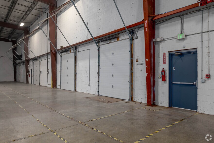 More Photos Of 8221 Preston Ct, Jessup Warehouse For Lease