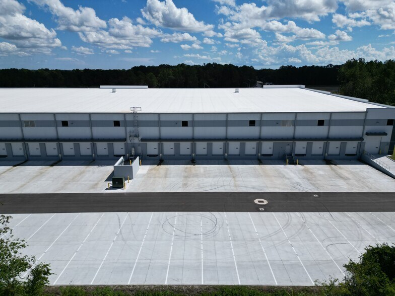 More Photos Of 9388 Pritchard Rd, Jacksonville Unknown For Lease