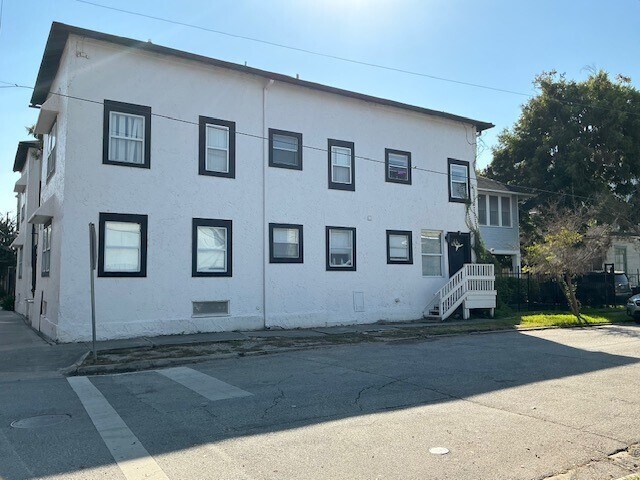 More Photos Of 415 Fairview St, Houston Apartments For Sale