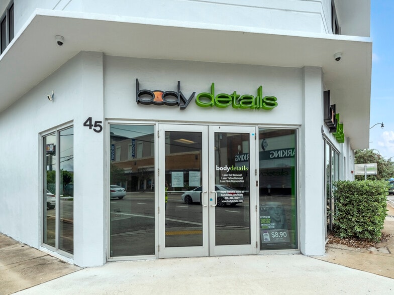 More Photos Of 45-47 NE 36th St, Miami Freestanding For Lease