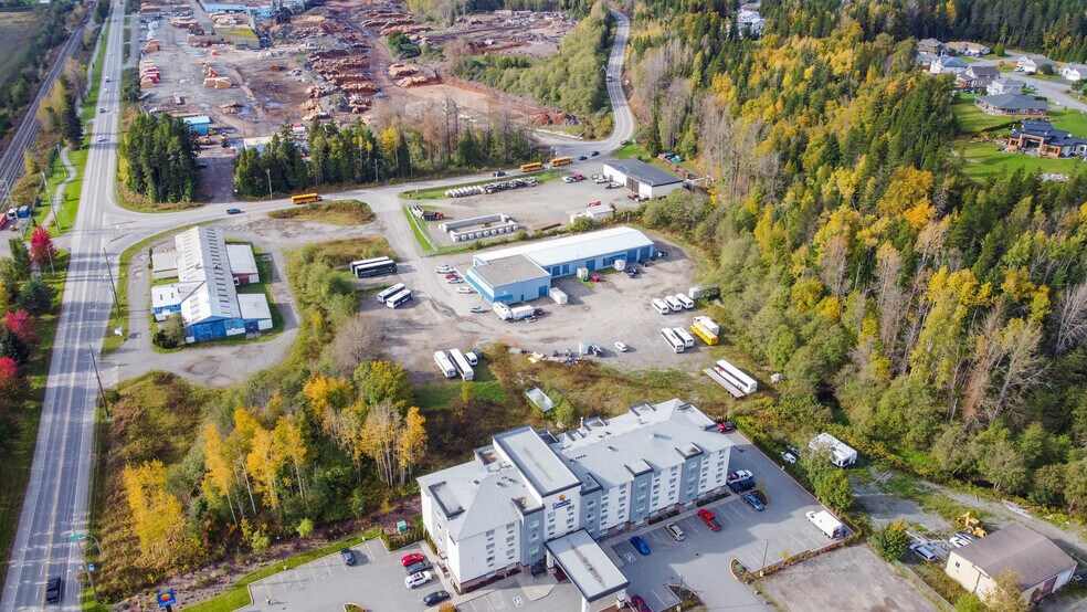 More Photos Of 5130 Park Av, Terrace Industrial For Lease