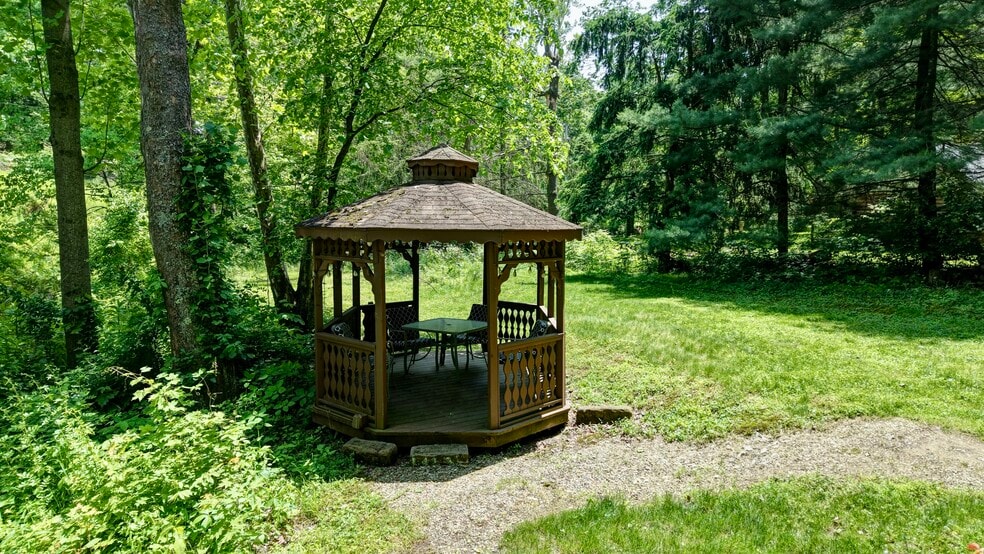 More Photos Of 6838 County Road 203, Millersburg Hospitality For Sale