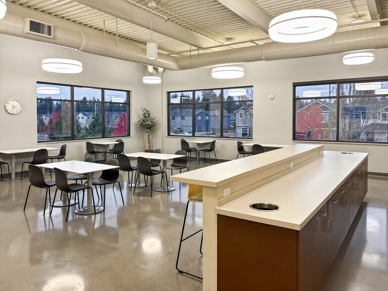 More Photos Of 701 NE 136th Ave, Vancouver Coworking Space