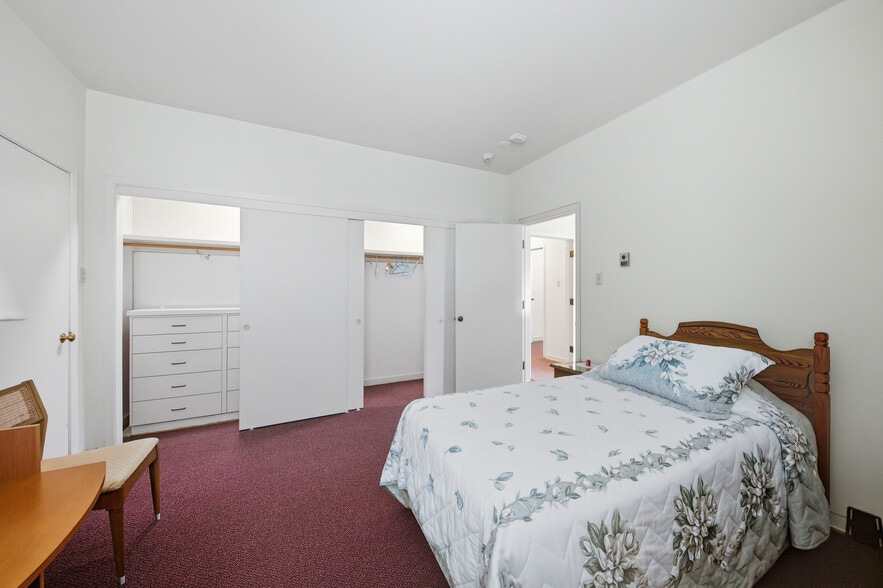 More Photos Of 3900 Balboa St, San Francisco Religious Facility For Sale