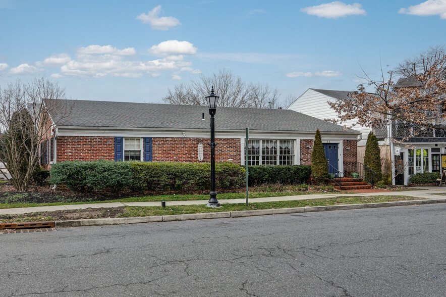 Primary Photo Of 44 Tanner St, Haddonfield Office For Sale