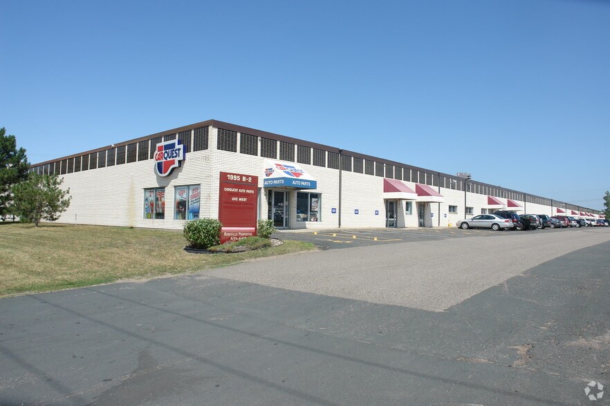 More Photos Of 1995 W County Road B2, Roseville Light Manufacturing For Lease