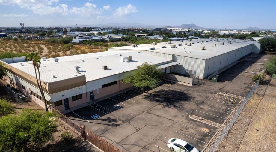 More Photos Of 6270 S Country Club Rd, Tucson Manufacturing For Sale