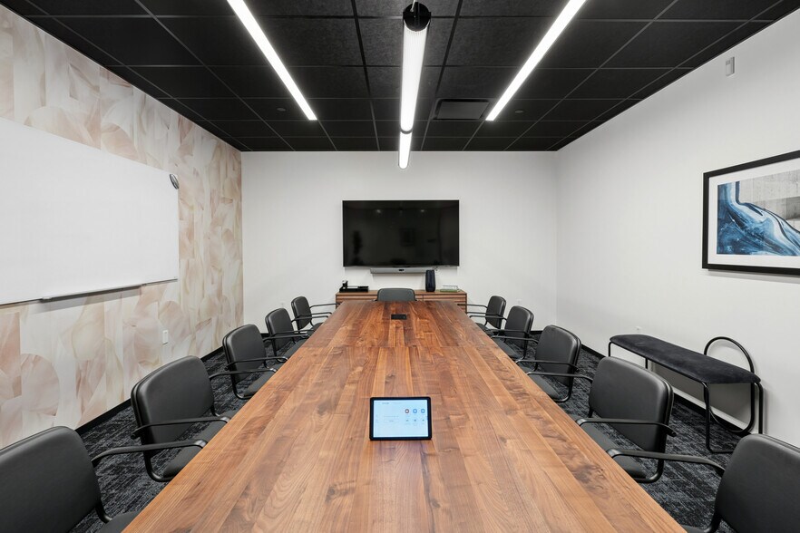 More Photos Of 1950 University Ave, East Palo Alto Coworking Space