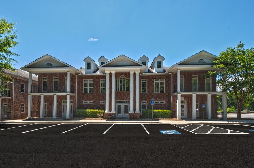 More Photos Of 11600 Atlantis Pl, Alpharetta Medical For Lease
