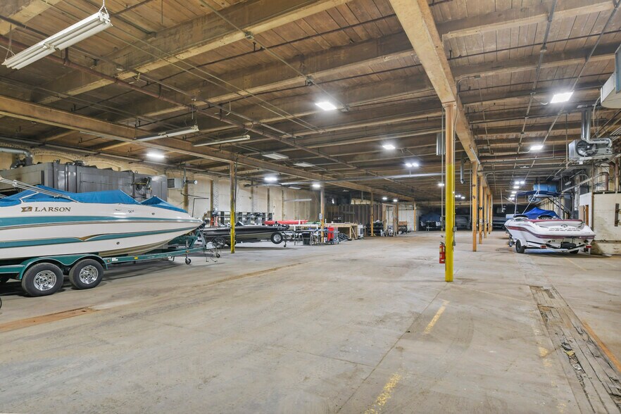 More Photos Of 20 Keeler St, Pittsfield Manufacturing For Sale