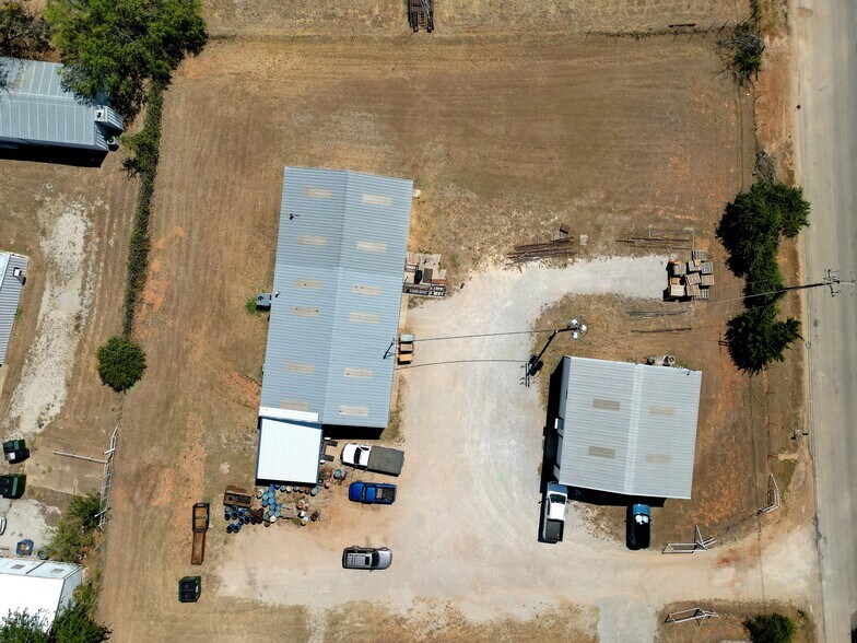 More Photos Of 396 Goshen Rd, Springtown Service Station For Sale