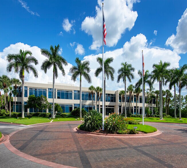 Primary Photo Of 560 Carillon Pky, Saint Petersburg Unknown For Lease