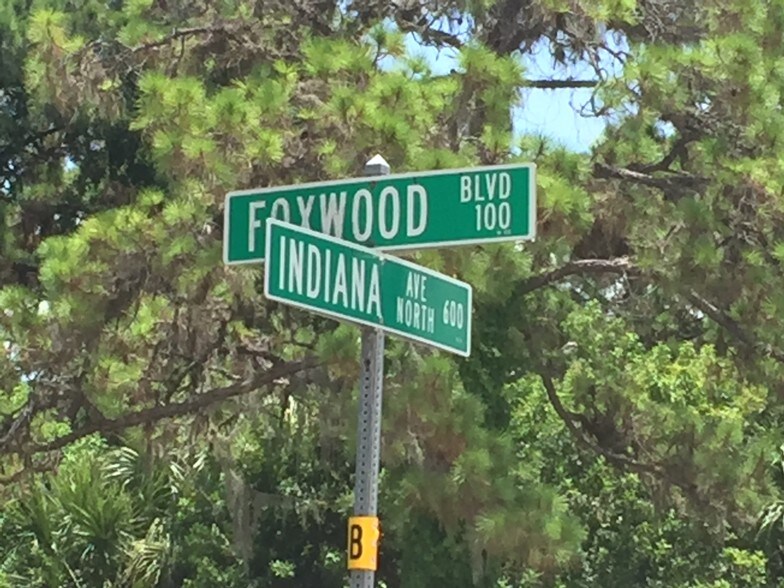 More Photos Of 551 N Indiana Ave, Englewood Land For Sale