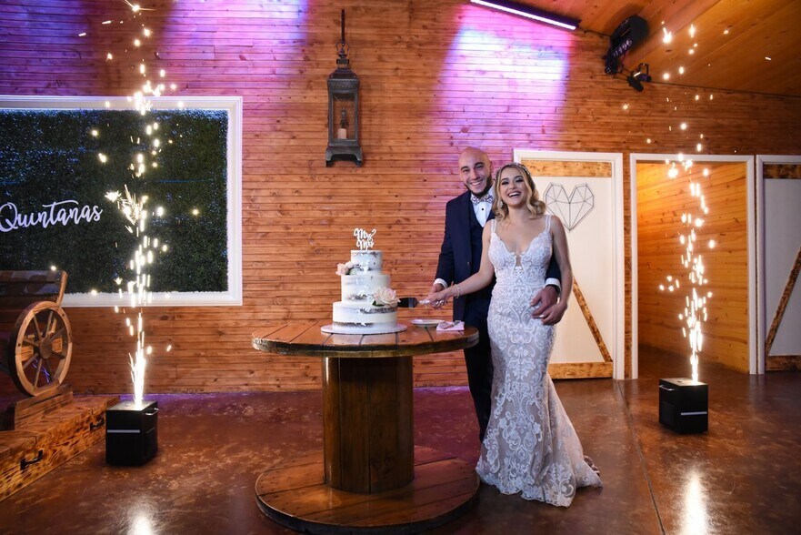 More Photos Of 13980 232nd St, Miami Lodge Meeting Hall For Sale