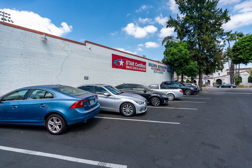 More Photos Of 242 W Commonwealth Ave, Fullerton Auto Repair For Sale