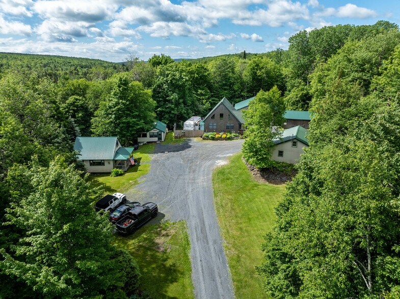 More Photos Of 15 Lower Wilson Pond Rd, Greenville Specialty For Sale