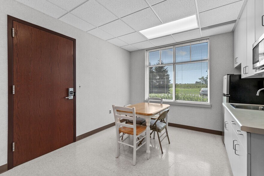 More Photos Of N430 Wood Duck Dr, Fremont Medical For Sale