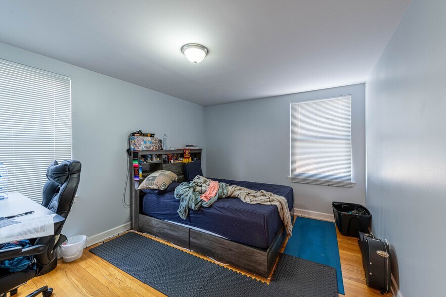 More Photos Of 7314-7322 N Winchester Ave, Chicago Apartments For Sale