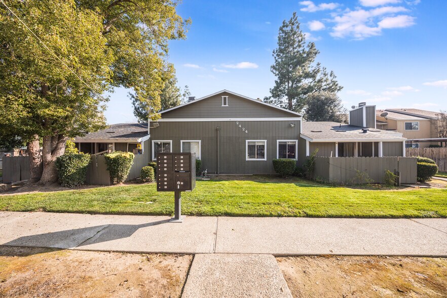 More Photos Of 2424 Winchester Dr, Lodi Apartments For Sale