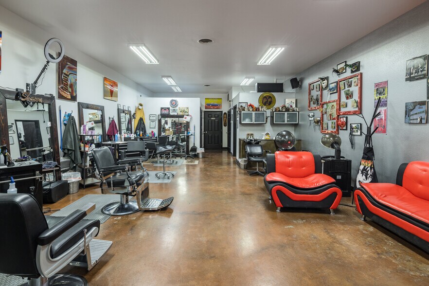More Photos Of 45 E Center St, Moab Storefront For Sale