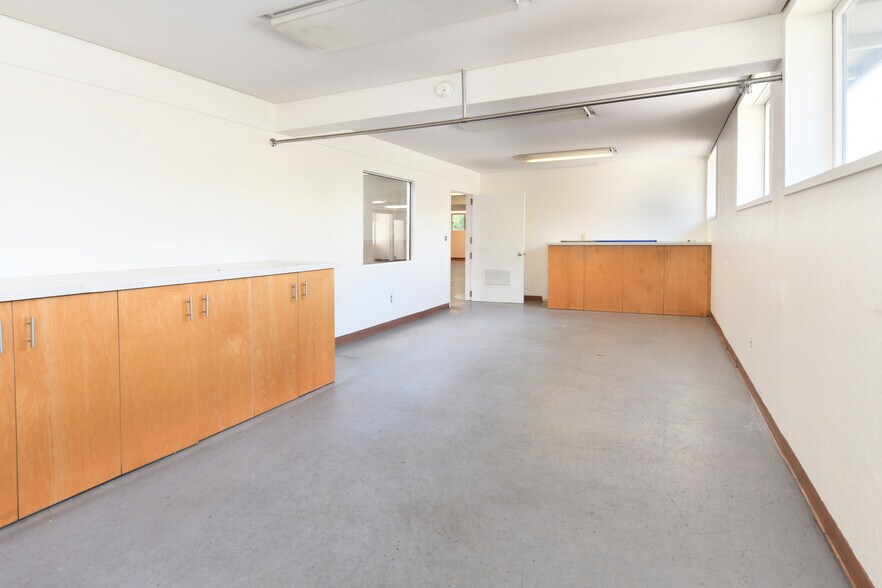 More Photos Of 2320 Channing Way, Berkeley Office For Sale