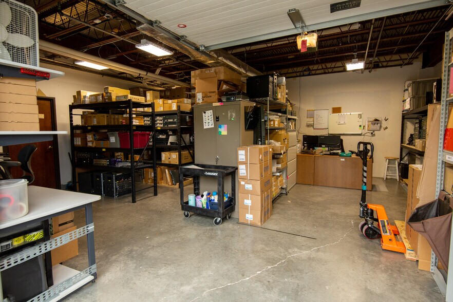 More Photos Of 4003 Out Look Dr, Hurricane Office For Sale