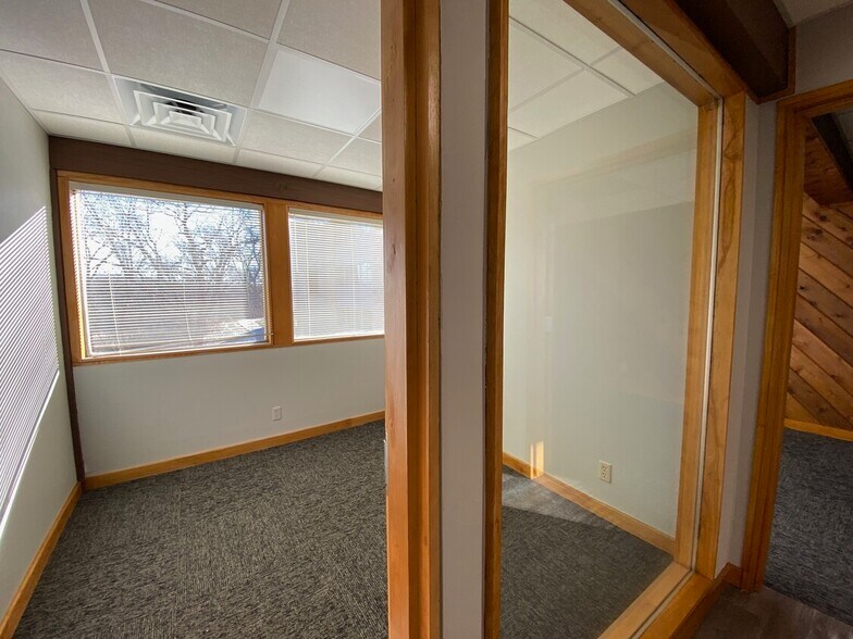 More Photos Of 14401 E 42nd St, Independence Unknown For Lease