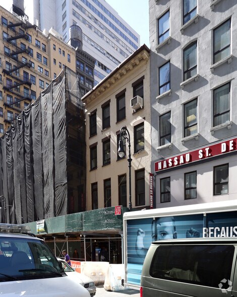 More Photos Of 120 Fulton St, New York Office For Lease