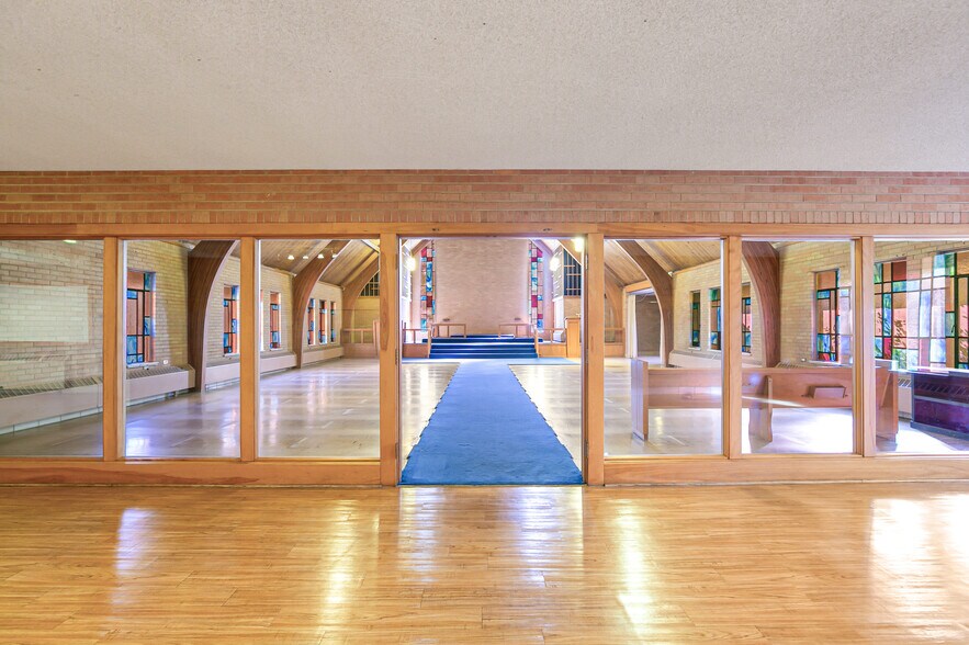More Photos Of 3955-3995 N Irving St, Denver Religious Facility For Lease