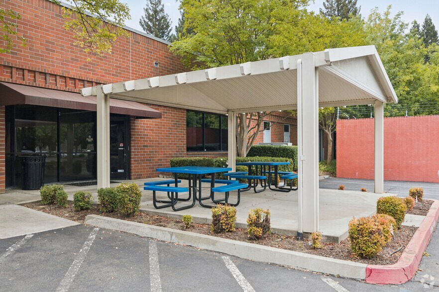 More Photos Of 11130 Sun Center Dr, Rancho Cordova Industrial For Sale