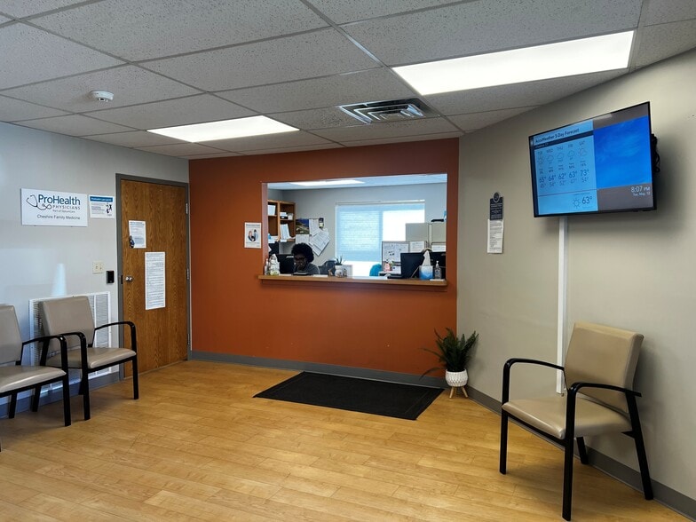 More Photos Of 335 Highland Ave, Cheshire Office For Sale