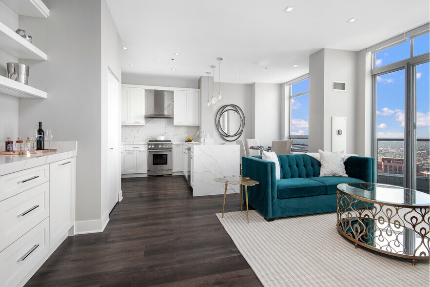 More Photos Of 300 N Canal St, Chicago Apartments For Sale