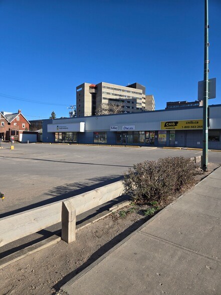 Primary Photo Of 2160 Broad St, Regina Office For Lease