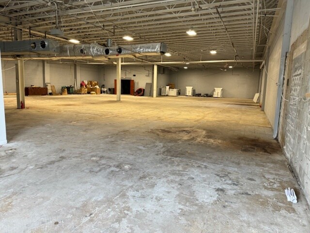 More Photos Of 110 Webb St, Hamden Warehouse For Sale