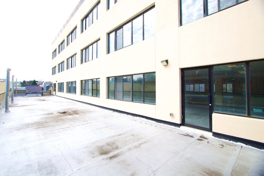 More Photos Of 1957-1959 49th St, Long Island City Loft Creative Space For Sale