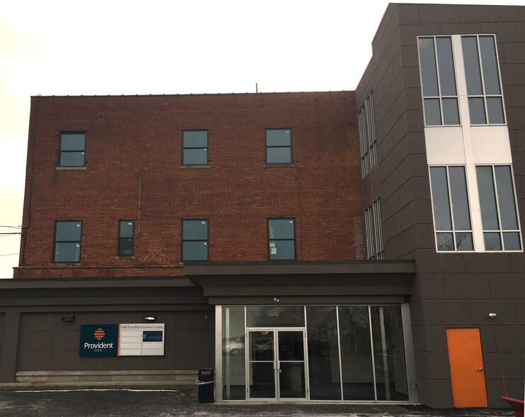 More Photos Of 440 Franklin St, Bloomfield Loft Creative Space For Lease