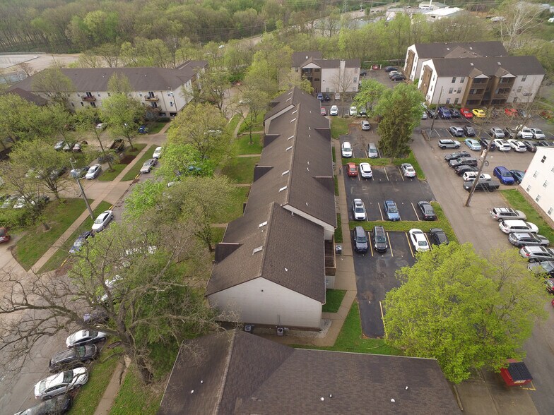 More Photos Of 421-439 S Chauncey Ave, West Lafayette Apartments For Sale